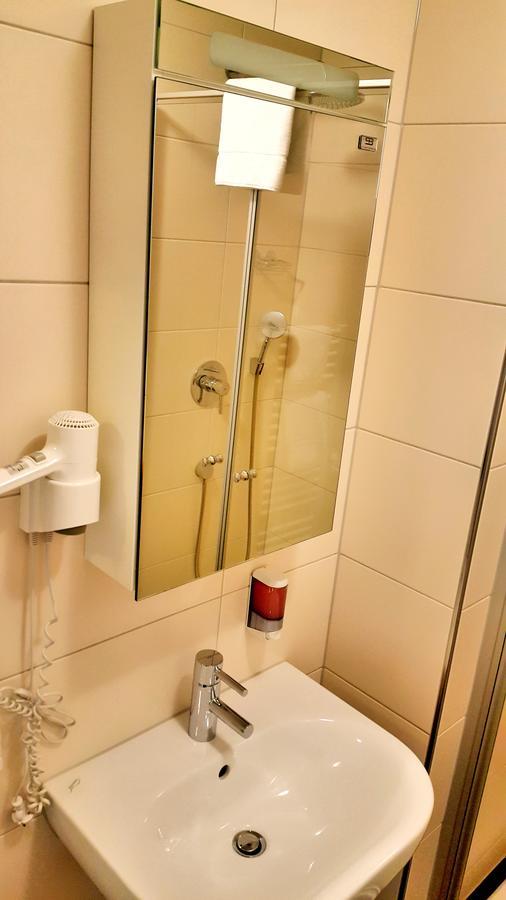 Landgasthof Zum Stern Hotel Hünfeld Екстериор снимка