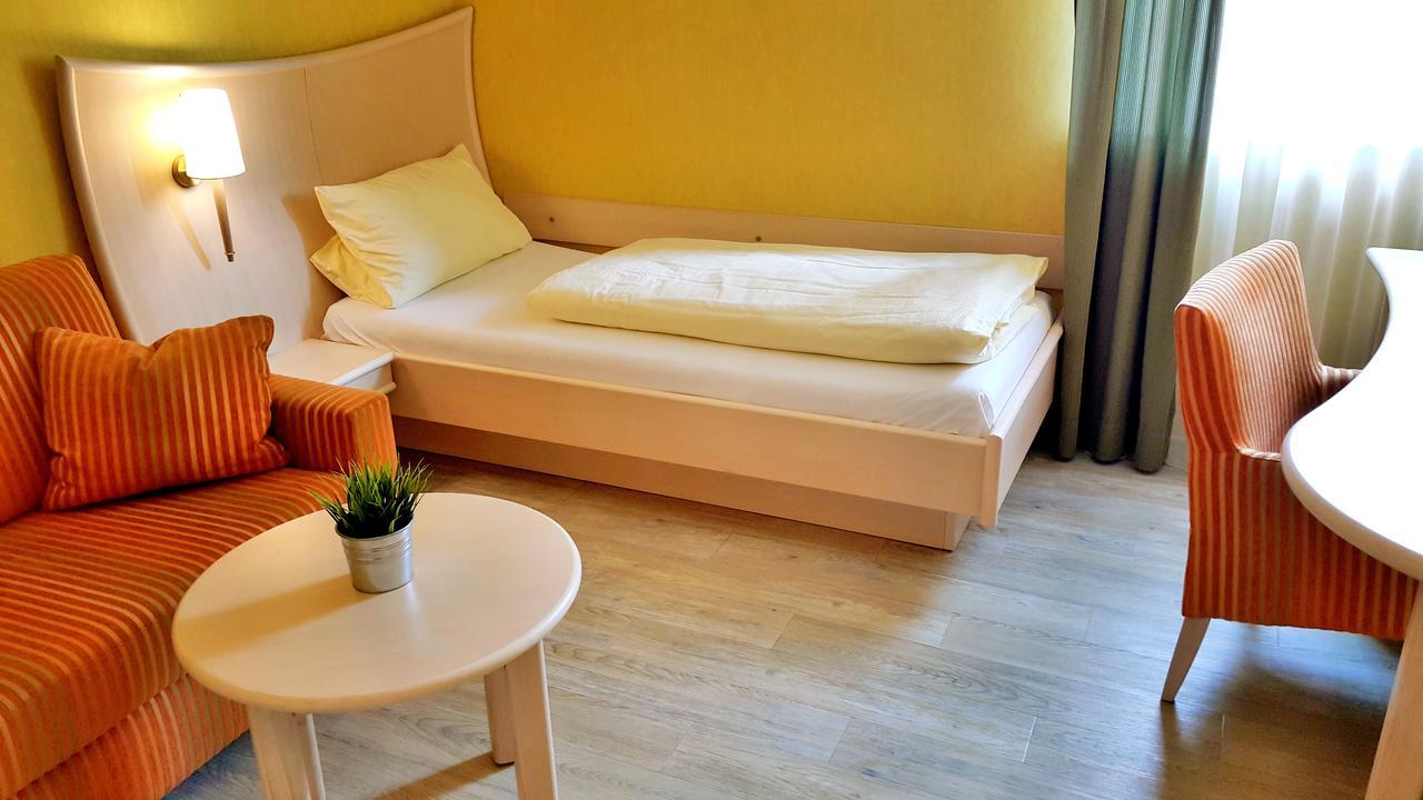 Landgasthof Zum Stern Hotel Hünfeld Екстериор снимка